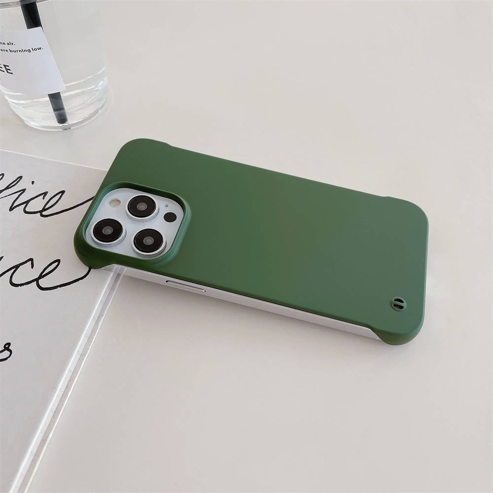 seraCase Frameless Matte Trendy Color iPhone Case for iPhone 14 Pro Max / Dark Green
