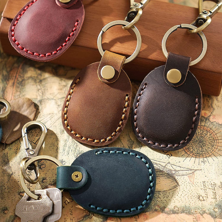 seraCase Handmade Leather Apple AirTag Keychain with Belt Hook for