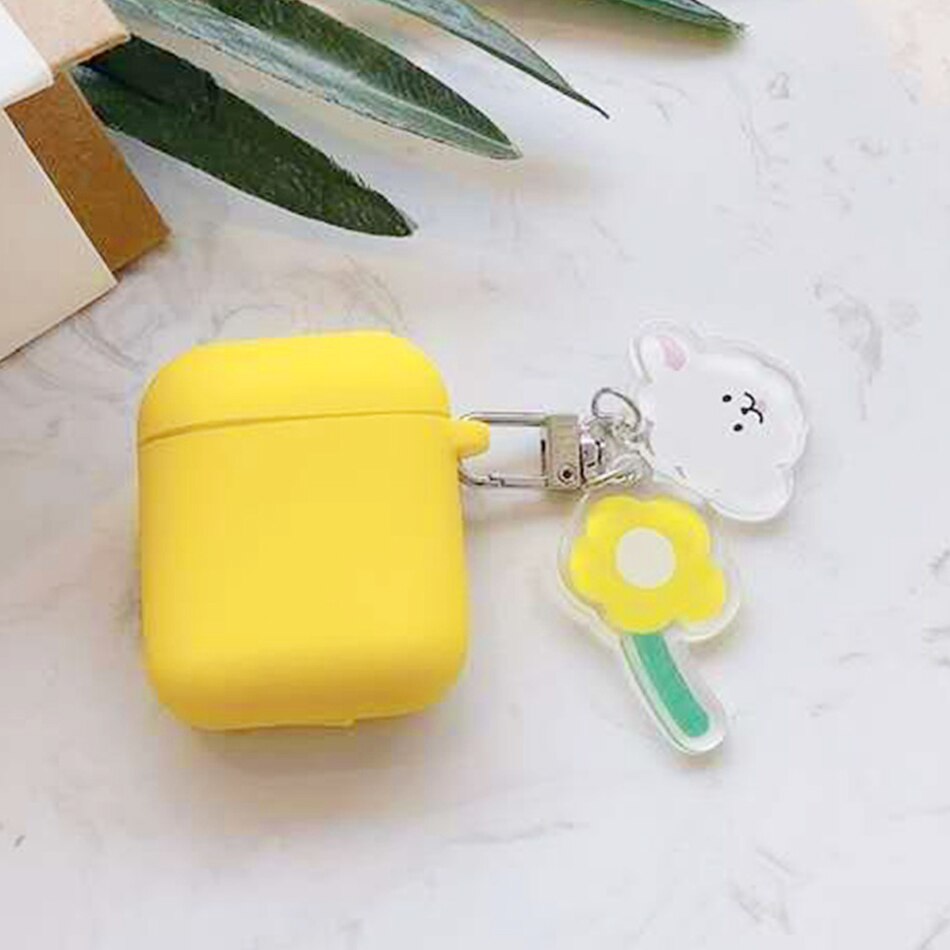 seraCase Silicone AIrPods Case with Keyring for AirPods Pro / A10A