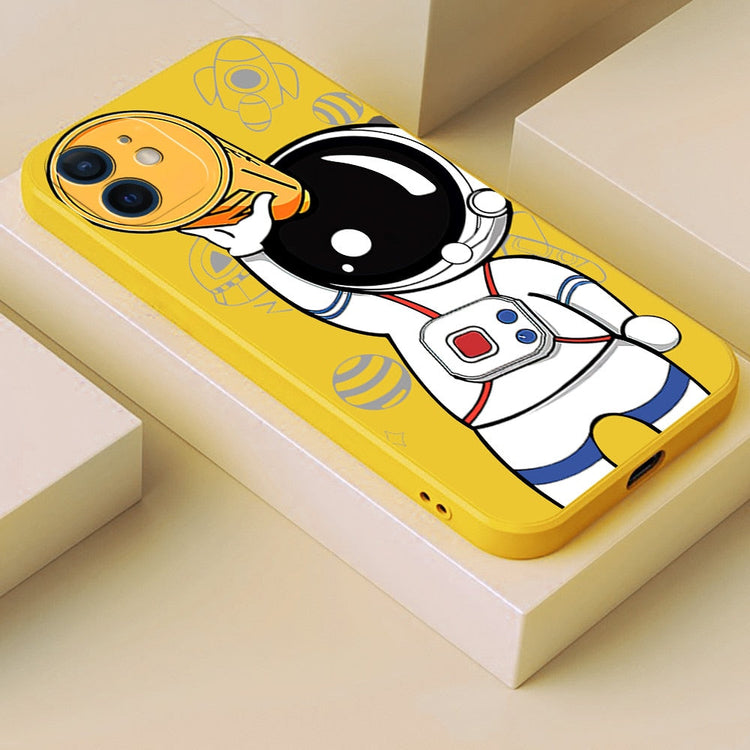 seraCase Cute Astronaut iPhone Case for iPhone 13 Pro / Yellow