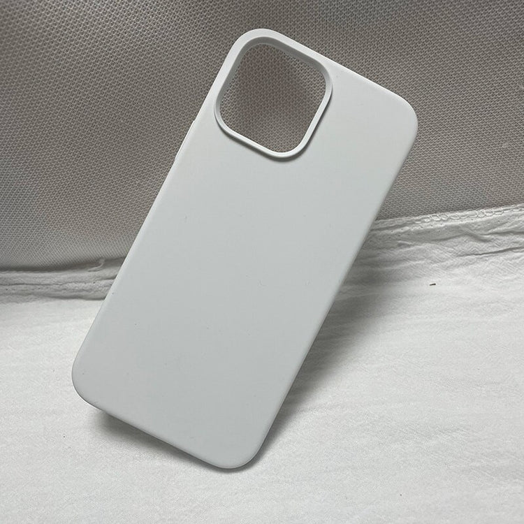 seraCase Plain Color Silicon iPhone Case for iPhone 13 / white